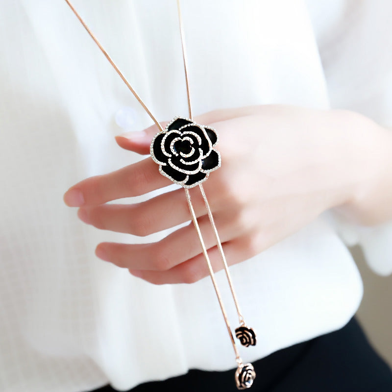 Korean Style Sparkling Black Rose Long Sweater Chain New High-End Elegant Retro Clothing Pendant Necklace Accessories