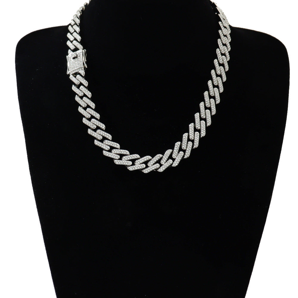 Cool trendy men's domineering motorcycle hip hop style Cuban chain necklace personality European and American full diamond alloy diamond chain necklace