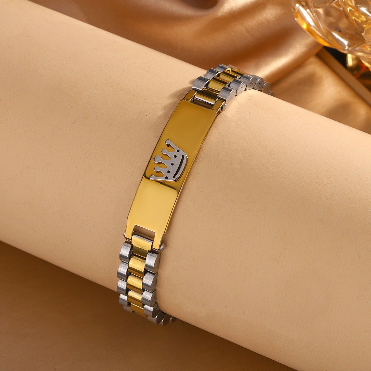 Crown Bracelet Minimalist Original Business Gift Cross-Border Carefully Selected Unisex Daily Commuting Accessory Factory Direct Supply Chain